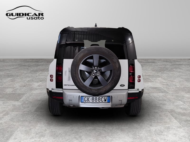 GuidiCar - LAND ROVER Defender 2022 Defender 110 3.0d i6 mhev SE awd 200cv auto Usato